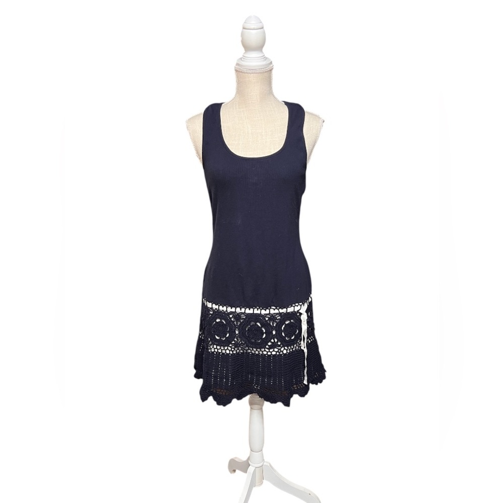 Moda tank top dress with crochet bottom in navy blue - Picture 2 of 4